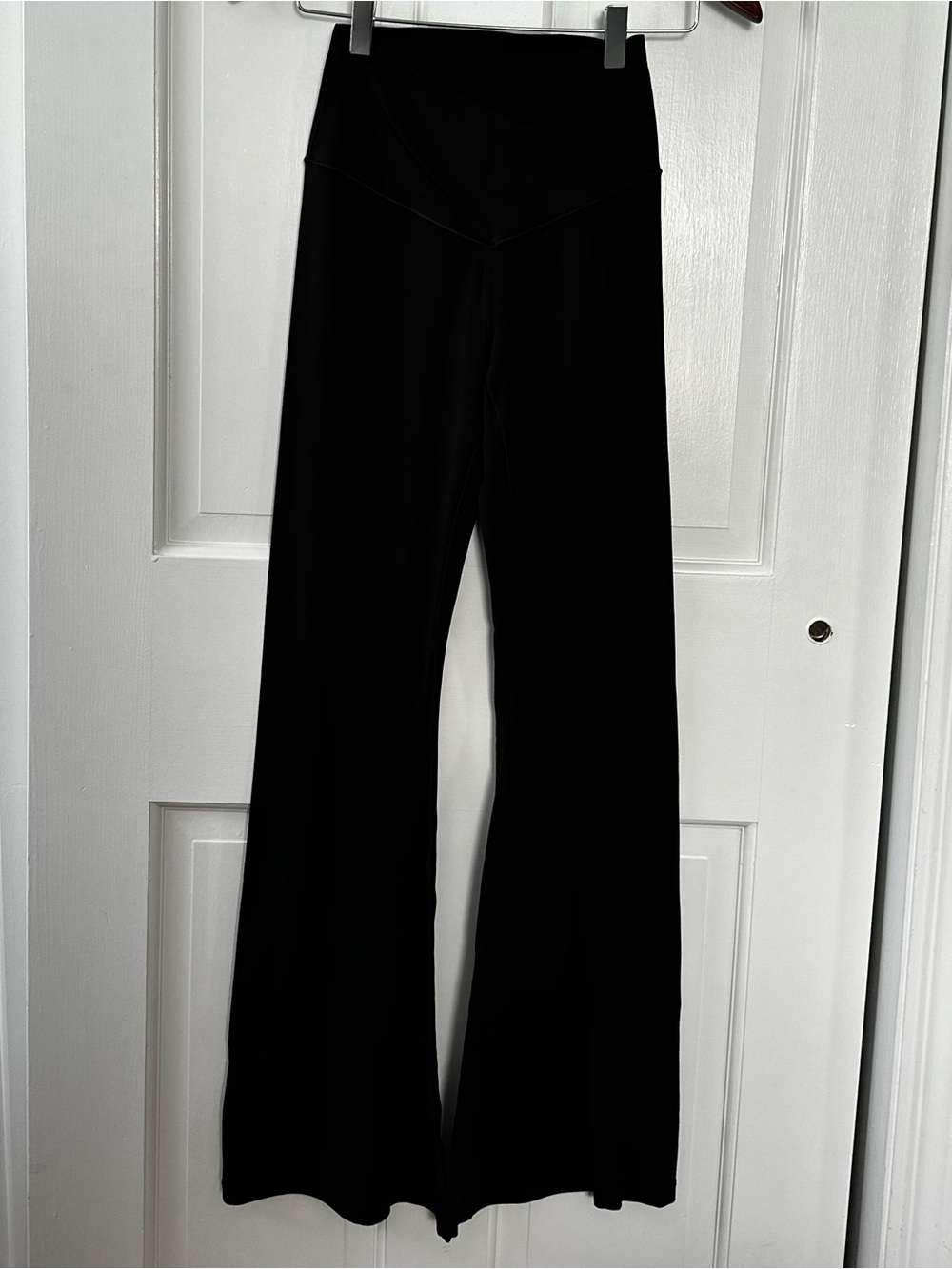 Aerie - Cross Waist Flare Legging
